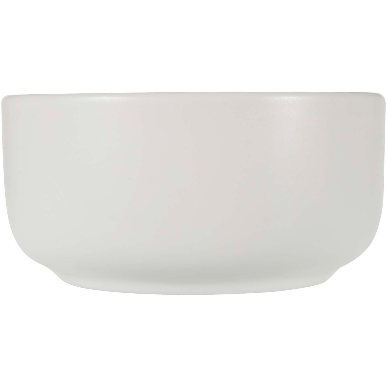 Noa set med träbricka och serveringsskålar i keramik