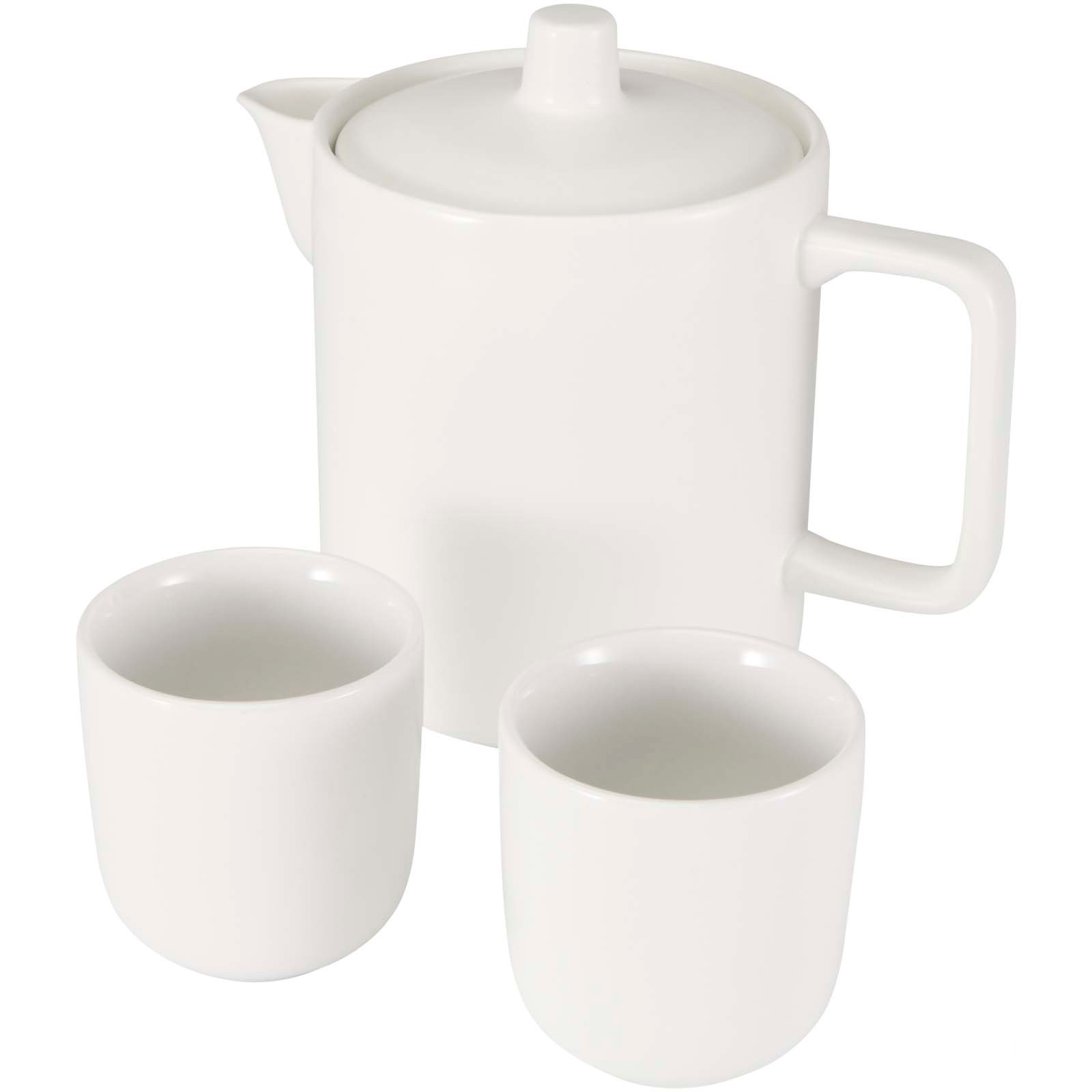 Suki sett med tekanne og kopper