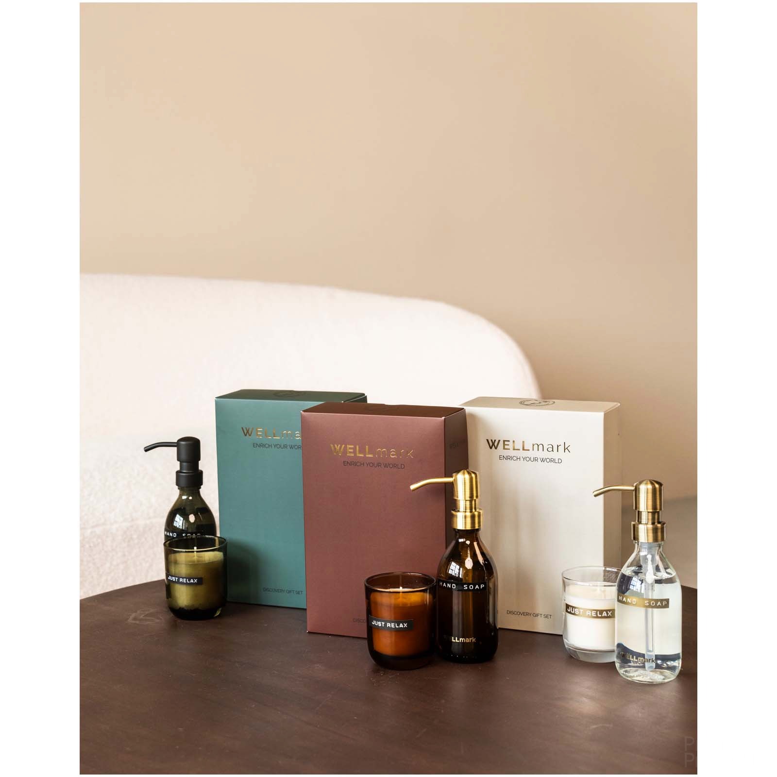 Wellmark Discovery 250 ml dispenser för handtvål och 150 g doftljus