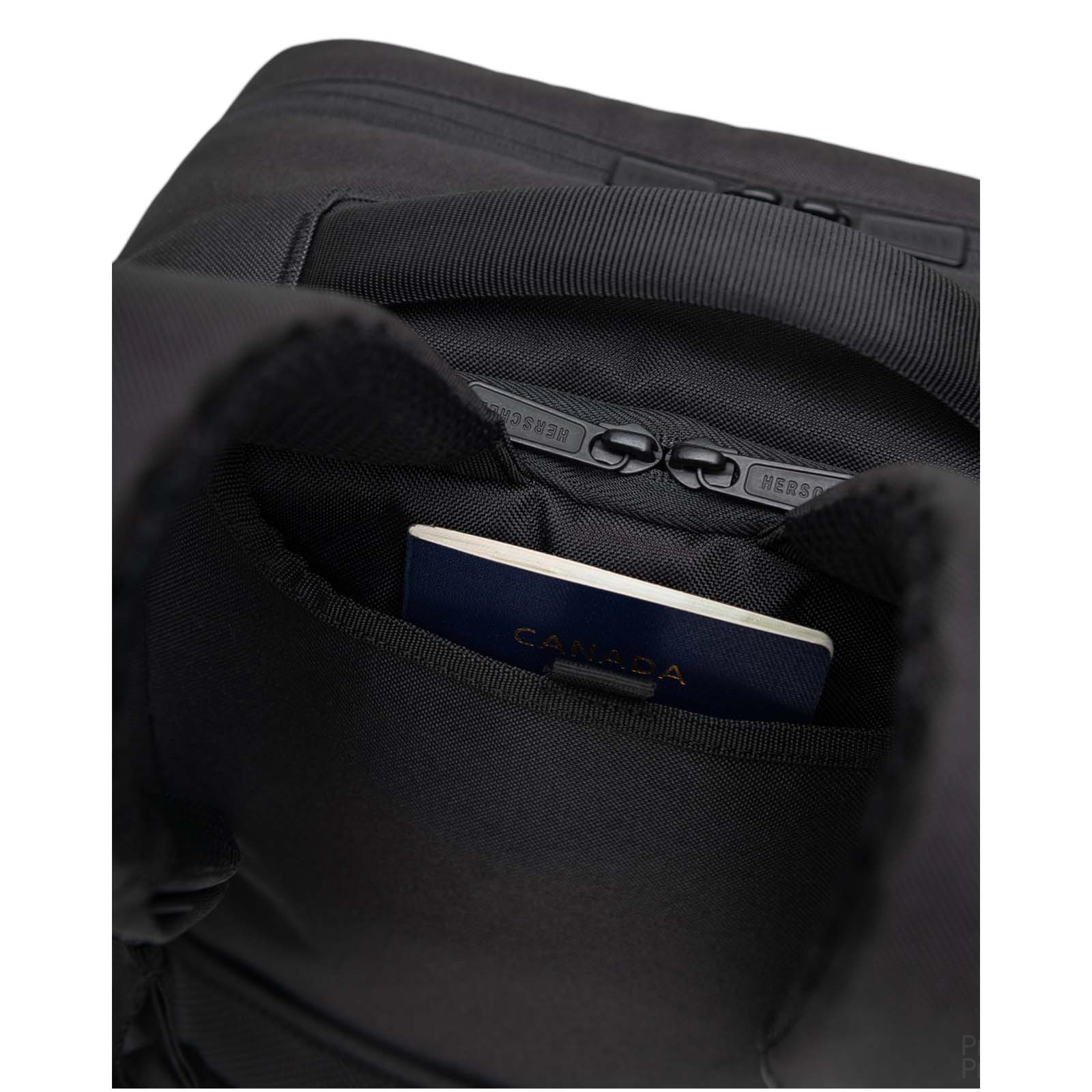 Herschel Kaslo Tech ryggsäck av återvunnet material 30L