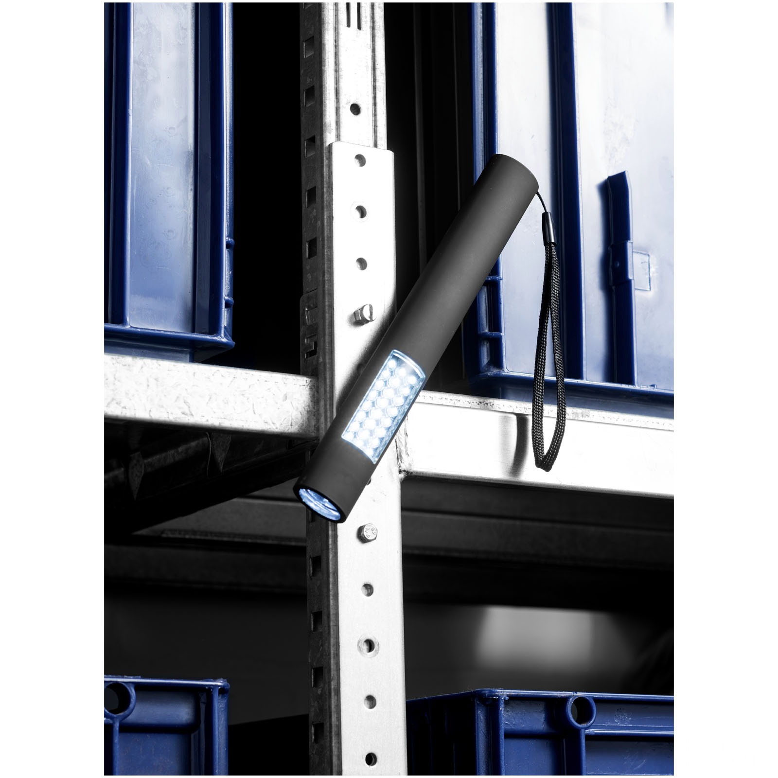 Lutz magnetisk 28 LEDs ficklampa