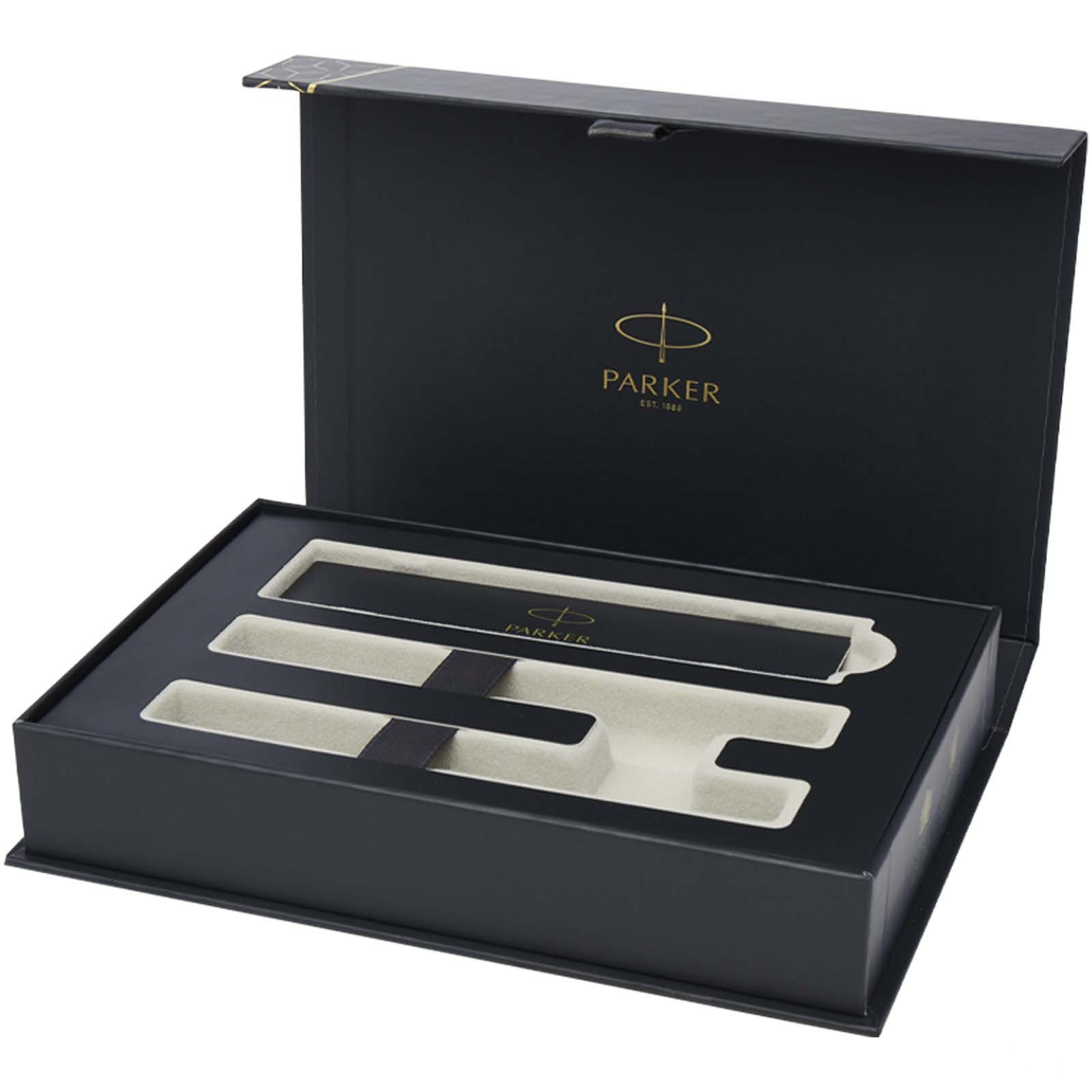 Parker IM Essentials-set med rollerball- och kulspetspenna, silver