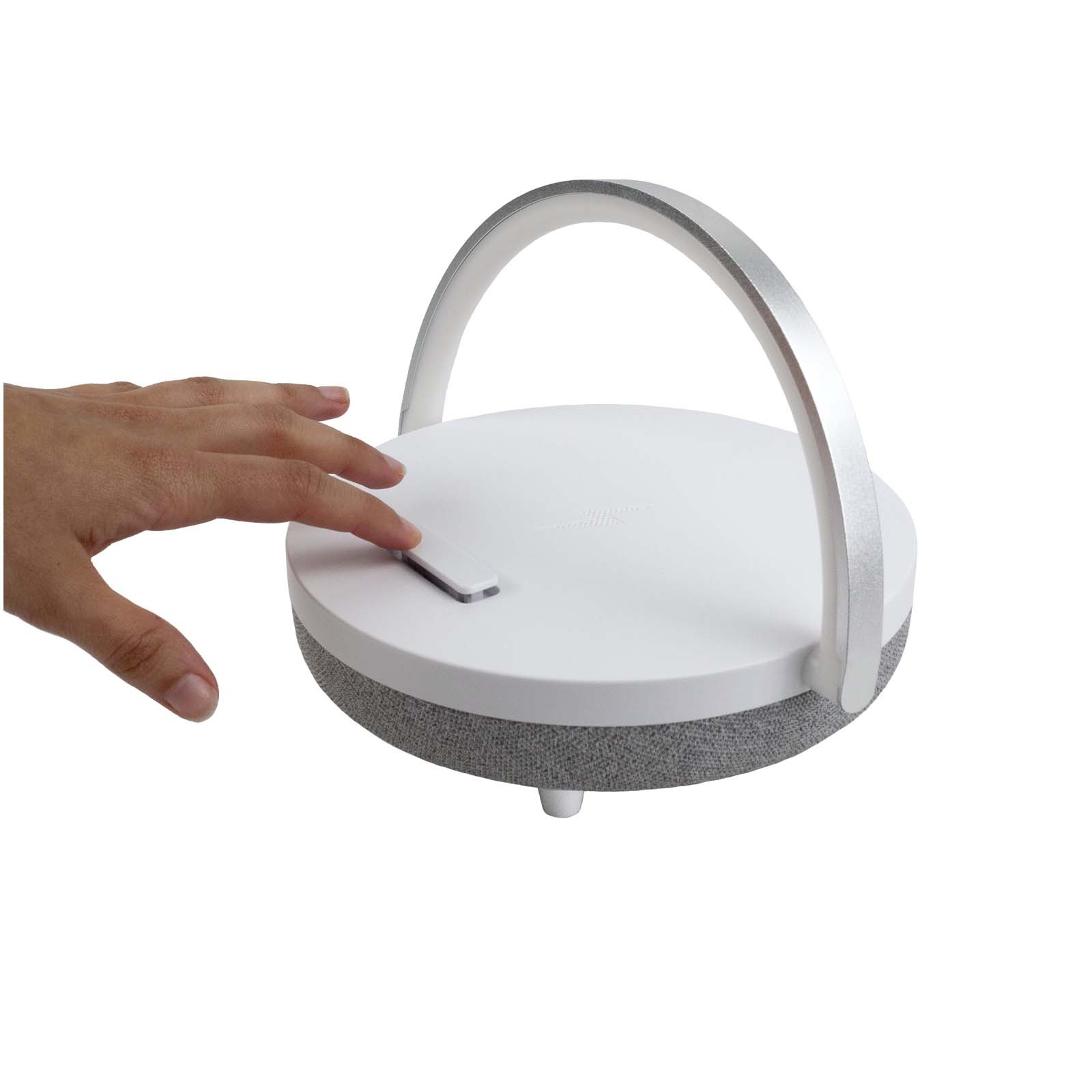 Prixton 4-i-1 Bluetooth®-høyttaler på 10 W med LED-lampe og trådløs ladebase med logo