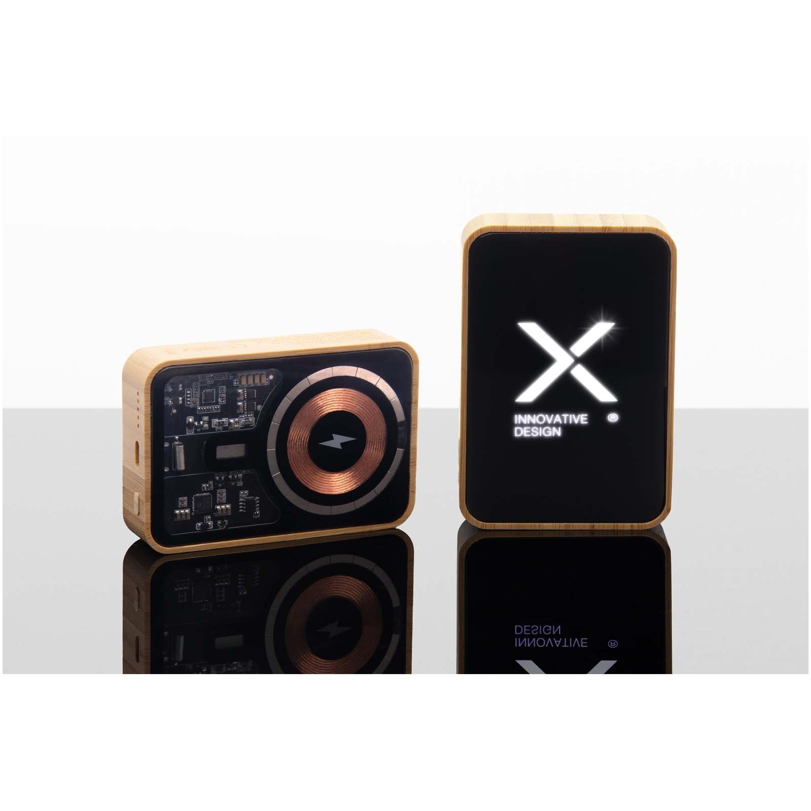 SCX.design P27 W 10 000 mAh MagSafe powerbank i bambus