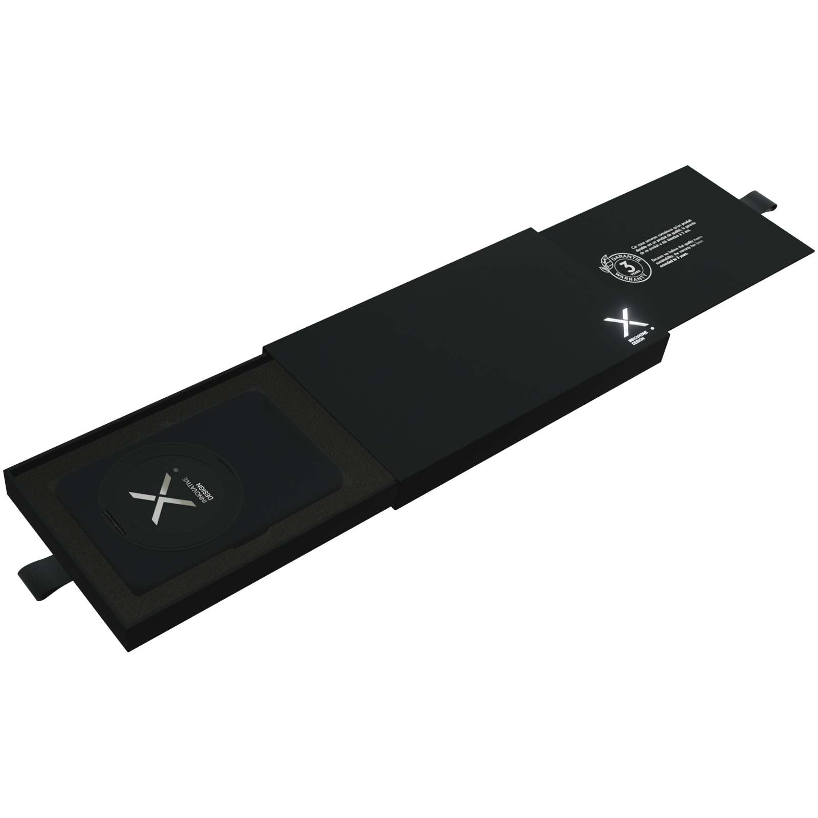 SCX.design P28 5 000 mAh powerbank med sammenleggbar ring