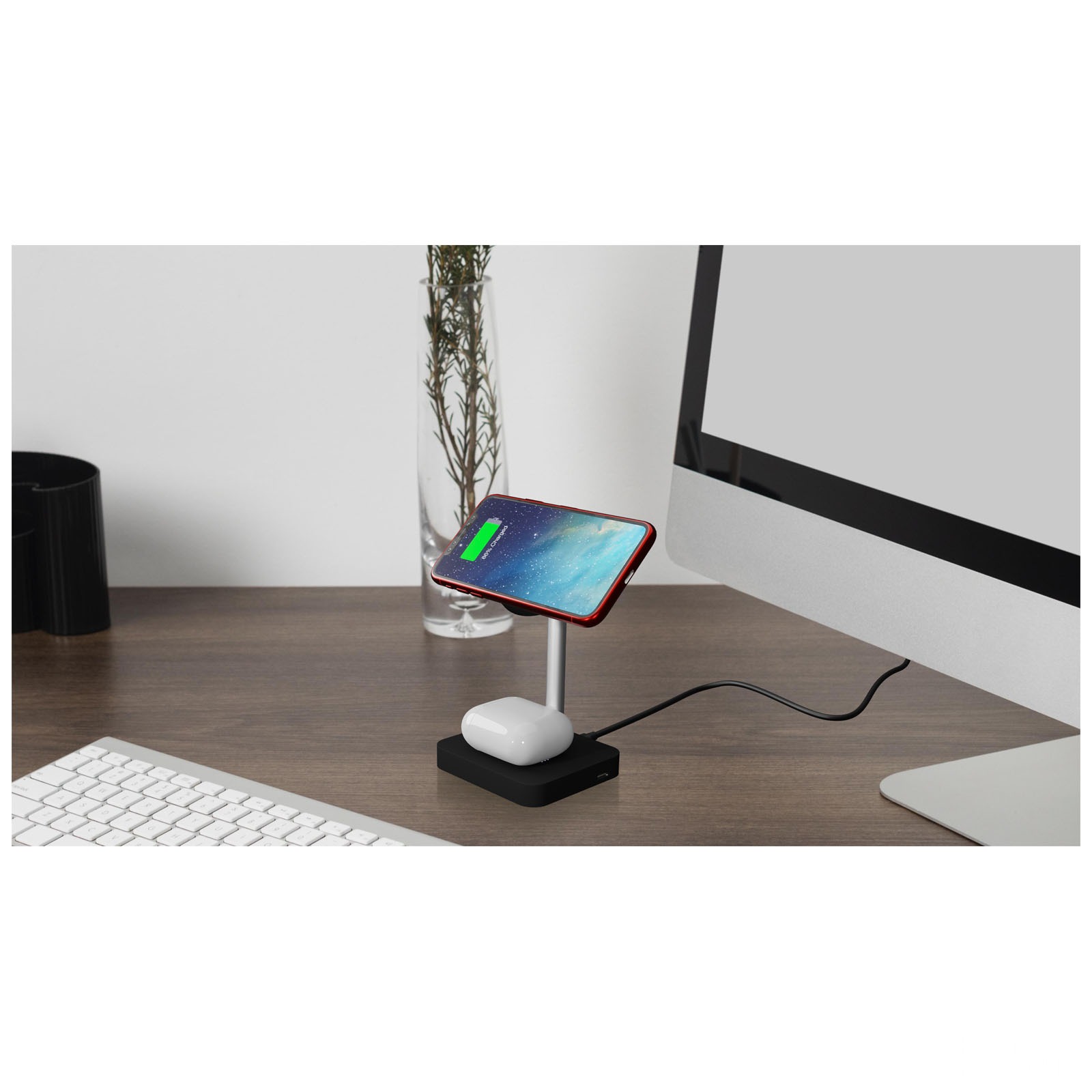 SCX.design W22 15 W + 5 W magnetic wireless charger