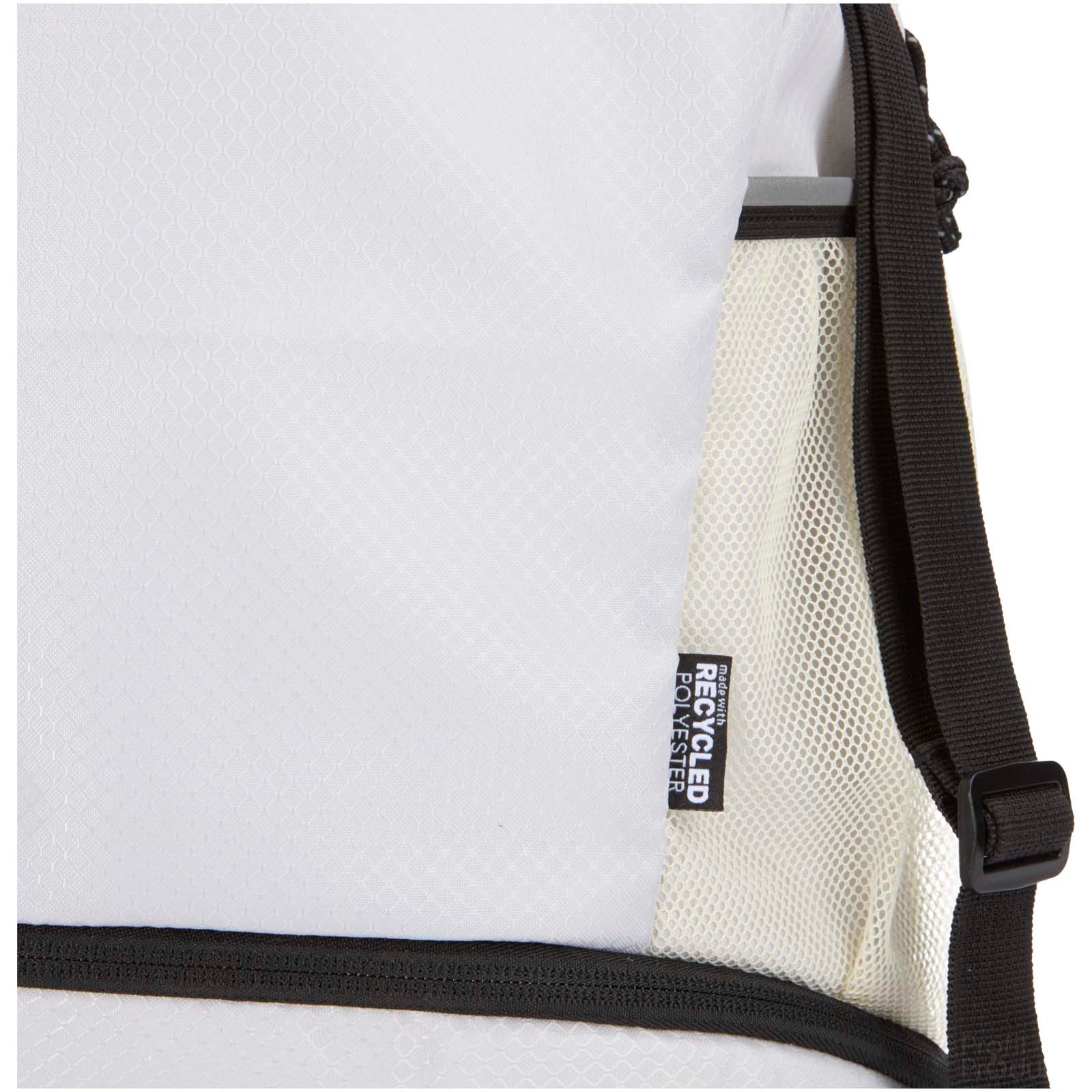 Nomad sportsbag med snøring og bunnrom av GRS-resirkulert materiale 18 l

