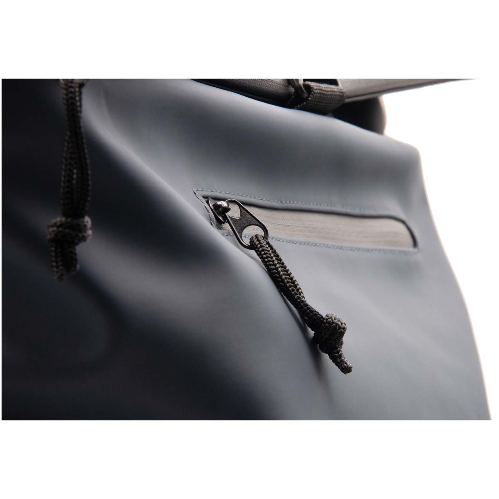 SCX.design L13 backpack