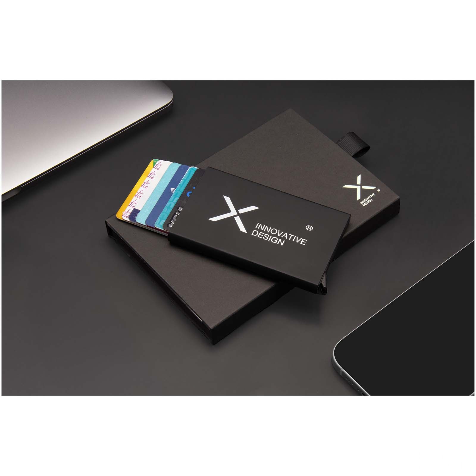 SCX.design O35 magnetisk RFID-kortholder