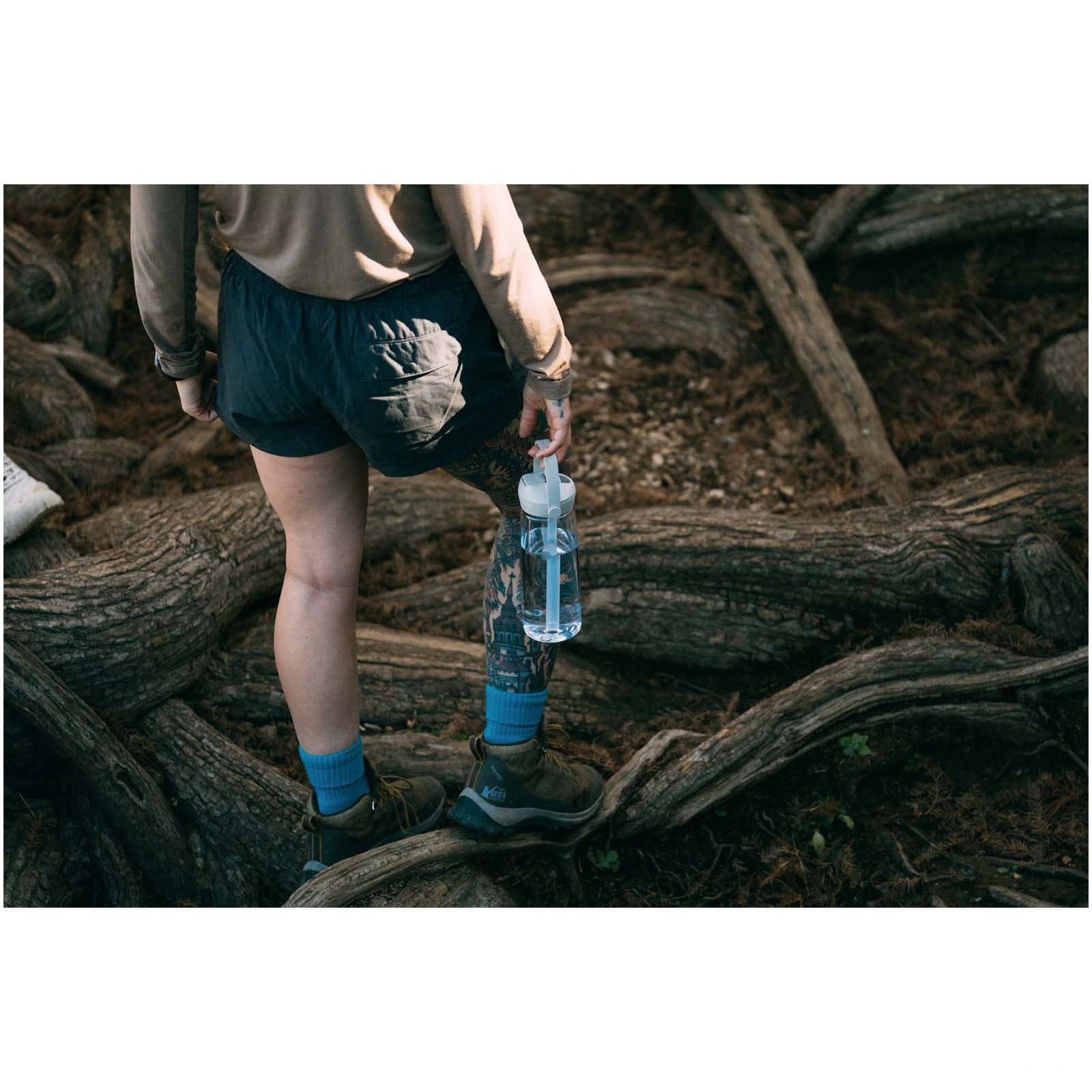 Camelbak® Thrive Flip 750 ml Tritan Renew vannflaske med sugerør og logo